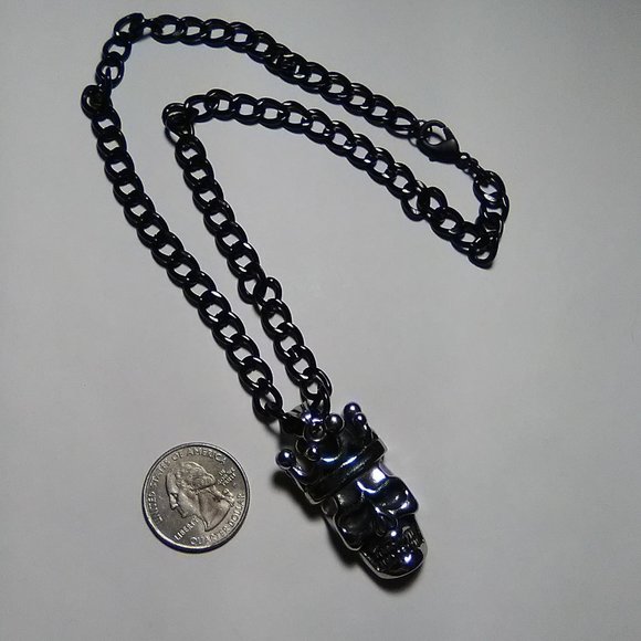 Gothic Silver-Plated Skull with Black Chain Choker/Necklace - Picture 10 of 10